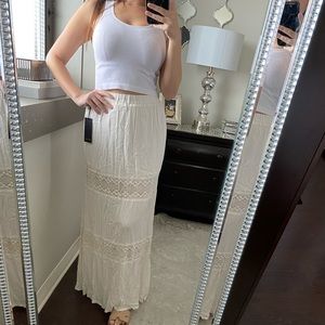 Forever 21 Cream Maxi Skirt